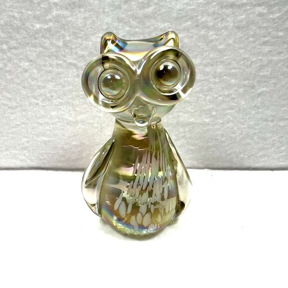 Vintage 1970s Owl Crystal Figurine Paperweight Iridescent Large Eyes Hand Made - Picture 5 of 7
